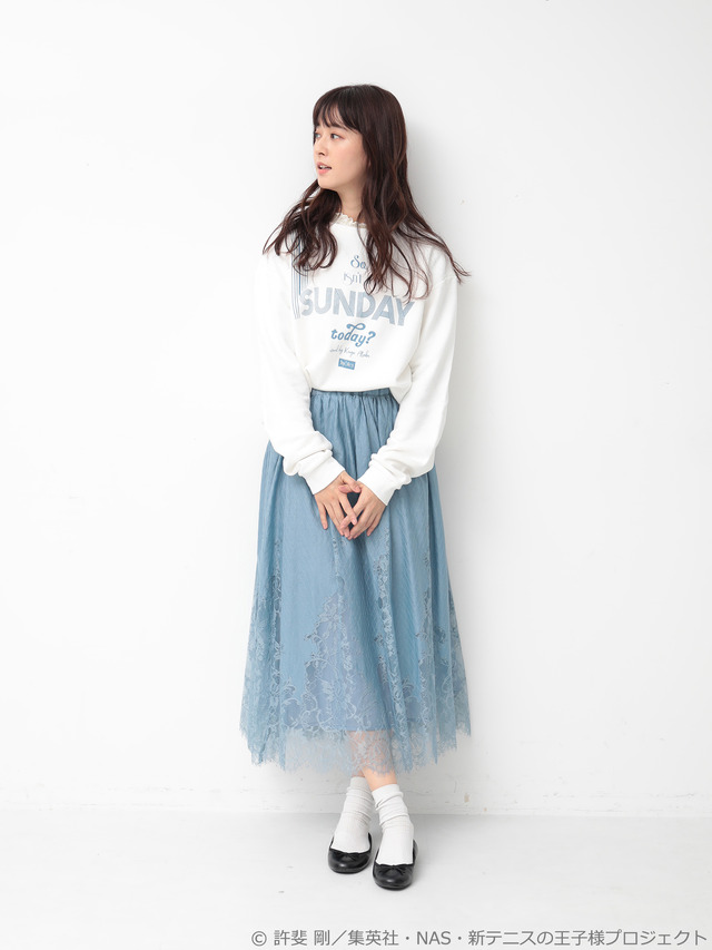 earth music＆ecology Japan Label ×「新テニスの王子様」SUNDAYじゃねーの プルオーバー 価格：4,990円+税（C）許斐剛/集英社・NAS・新テニスの王子様プロジェクト