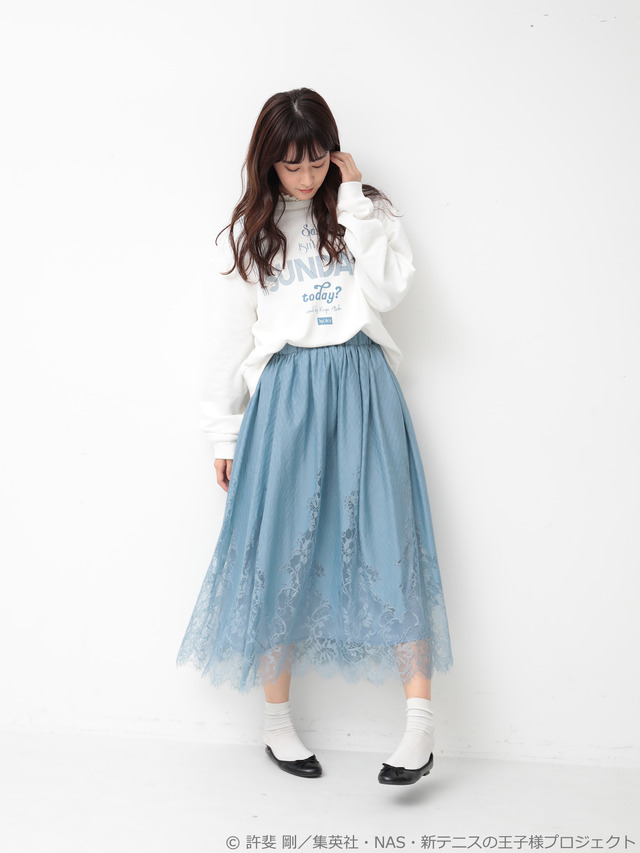 earth music＆ecology Japan Label ×「新テニスの王子様」SUNDAYじゃねーの プルオーバー 価格：4,990円+税（C）許斐剛/集英社・NAS・新テニスの王子様プロジェクト