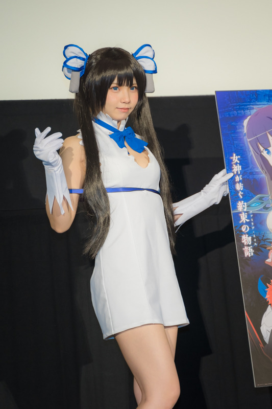 えなこが劇場版「ダンまち」舞台挨拶でヘスティアコス披露！アニメ第2期は2019年夏放送【写真25枚】