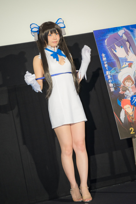 えなこが劇場版「ダンまち」舞台挨拶でヘスティアコス披露！アニメ第2期は2019年夏放送【写真25枚】