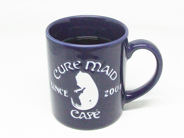 ぼったくりコーヒー（インスタントコーヒー）400円＋税（C）深見真・刻夜セイゴ／SQUARE ENIX・「魔法少女特殊戦あすか」製作委員会