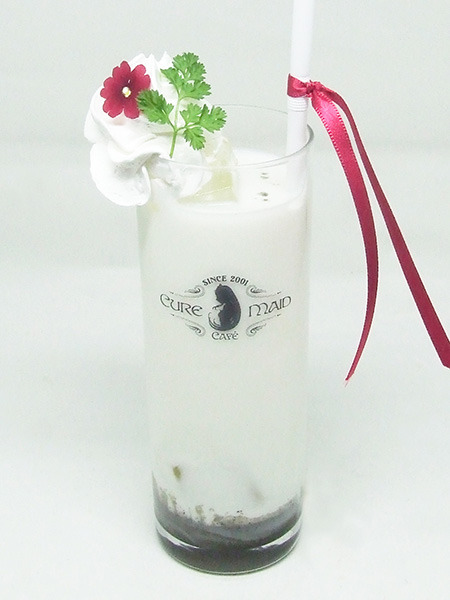 ドリンク　大鳥居あすか 500円＋税（C）深見真・刻夜セイゴ／SQUARE ENIX・「魔法少女特殊戦あすか」製作委員会