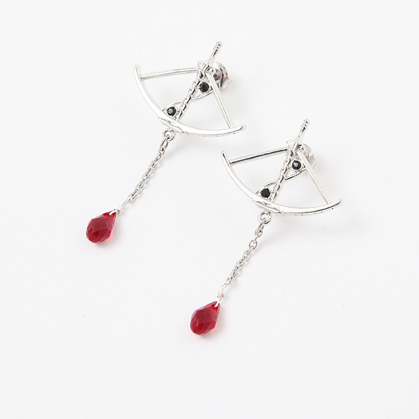 アーチャーモデル イヤリング　10,800円（税別）（C）TYPE-MOON・ufotable・FSNPC