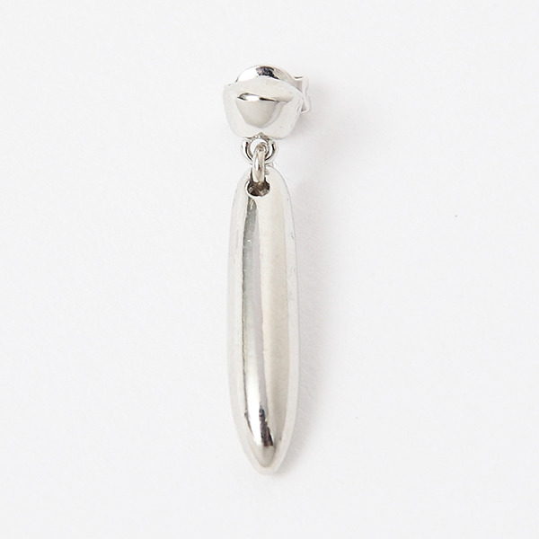 ランサーモデル ピアス　10,800円（税別）（C）TYPE-MOON・ufotable・FSNPC