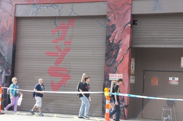 ところどころに怪しい日本語も。