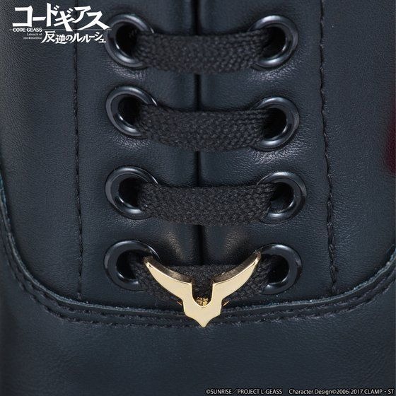 「コードギアス 反逆のルルーシュ ギアスマーク スニーカー」10,800円（税込）(C)S／PLG CD(C)CLAMP・ST