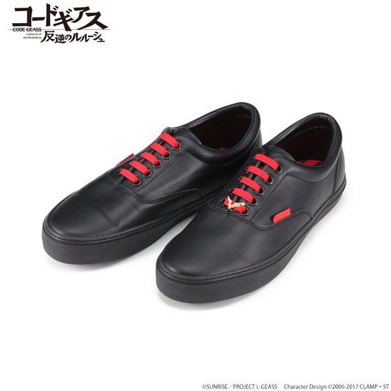 「コードギアス 反逆のルルーシュ ギアスマーク スニーカー」10,800円（税込）(C)S／PLG CD(C)CLAMP・ST