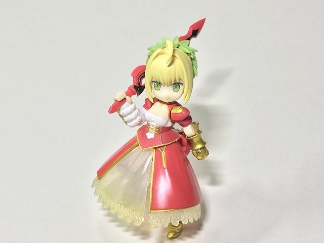 「デスクトップアーミー」×『FGO』コラボ第2弾！かわいくD-Phone化したサーヴァント達で遊んでみた