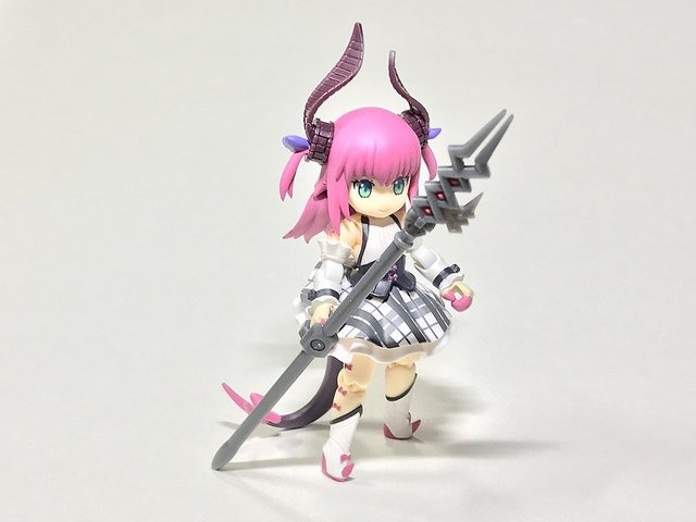 「デスクトップアーミー」×『FGO』コラボ第2弾！かわいくD-Phone化したサーヴァント達で遊んでみた