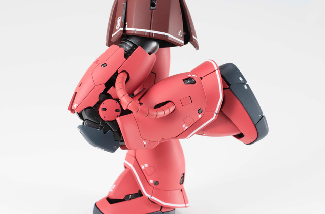 「GUNDAM FIX FIGURATION METAL COMPOSITE MS-06S シャア専用ザク2」21,600円（税込）（C）創通・サンライズ