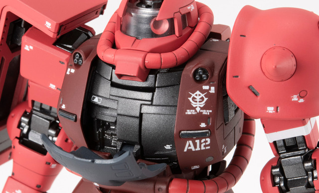 「GUNDAM FIX FIGURATION METAL COMPOSITE MS-06S シャア専用ザク2」21,600円（税込）（C）創通・サンライズ