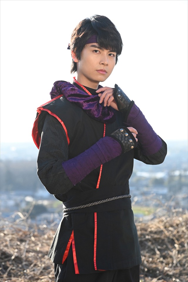 『RIDER TIME 仮面ライダーシノビ』多和田任益：神蔵蓮太郎／仮面ライダーシノビ（C）東映特撮ファンクラブ（C）石森プロ・テレビ朝日・ ADK ・東映