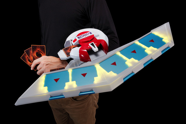 「PROPLICA デュエルディスク」20,000円（税抜／送料・手数料別）（Ｃ）高橋和希　スタジオ・ダイス／集英社・テレビ東京・NAS