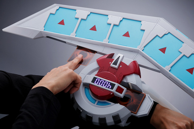 「PROPLICA デュエルディスク」20,000円（税抜／送料・手数料別）（Ｃ）高橋和希　スタジオ・ダイス／集英社・テレビ東京・NAS