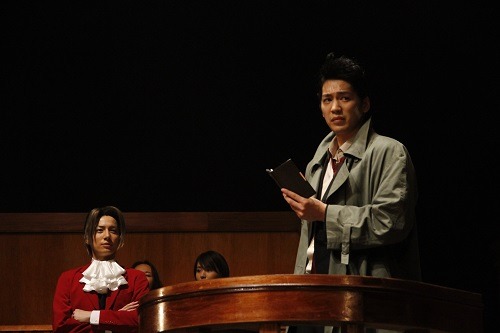 糸鋸圭介（磯貝龍虎）(c)CAPCOM / ADK Arts.