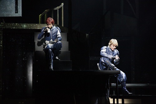 ラインハルト（間宮祥太朗）とキルヒアイス（橋本淳）