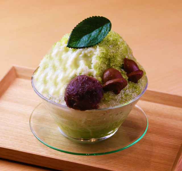 「となりのカキ氷」648円（お持ち帰り専用）（C）TS　（C）Studio Ghibli