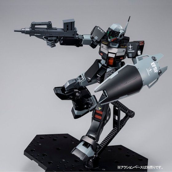 「MG 1/100 ジム・スナイパーII（リド・ウォルフ機）」4,104円（税込）（C）創通・サンライズ
