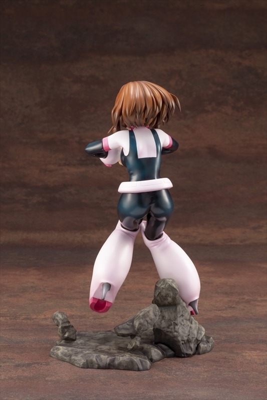 「ARTFX J 麗日お茶子」9,200円（税別）（C）堀越耕平／集英社・僕のヒーローアカデミア製作委員会