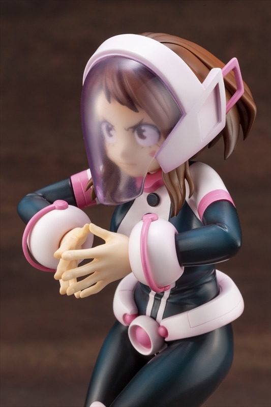 「ARTFX J 麗日お茶子」9,200円（税別）（C）堀越耕平／集英社・僕のヒーローアカデミア製作委員会