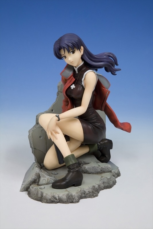 フィギュア「葛城ミサト：RE」7,800円（税抜）（C）カラー
