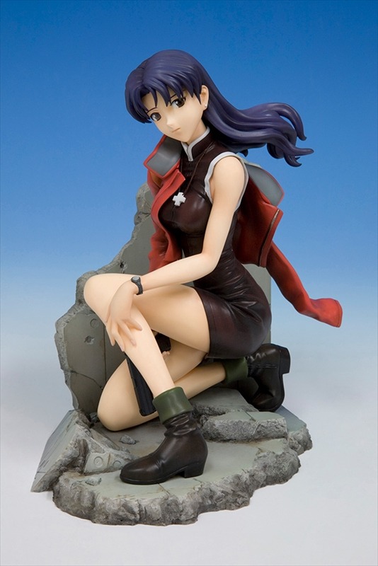 フィギュア「葛城ミサト：RE」7,800円（税抜）（C）カラー