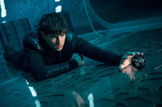 『クリプトン＜シーズン1＞』KRYPTON AND ALL RELATED CHARACTERS AND ELEMENTS ARE TRADEMARKS OF AND（C）DC COMICS.（C）2019 WARNER BROS. ENTERTAINMENT INC. ALL RIGHTS RESERVED.