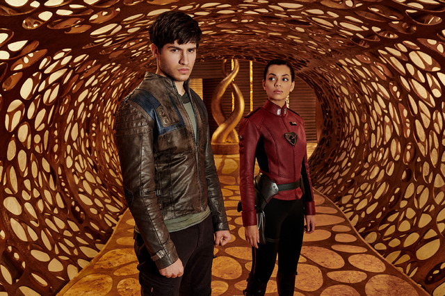 『クリプトン＜シーズン1＞』KRYPTON AND ALL RELATED CHARACTERS AND ELEMENTS ARE TRADEMARKS OF AND（C）DC COMICS.（C）2019 WARNER BROS. ENTERTAINMENT INC. ALL RIGHTS RESERVED.