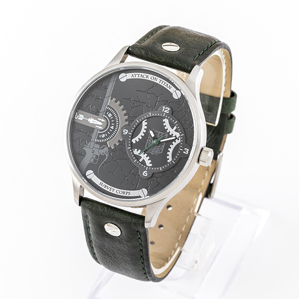 リヴァイモデル　腕時計／14,800円 (税別)　（C）諫山創・講談社／「進撃の巨人」製作委員会