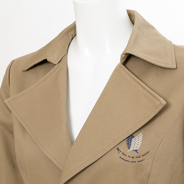 エルヴィン・スミスモデル　アウター／25,800円(税別)（C）諫山創・講談社／「進撃の巨人」製作委員会