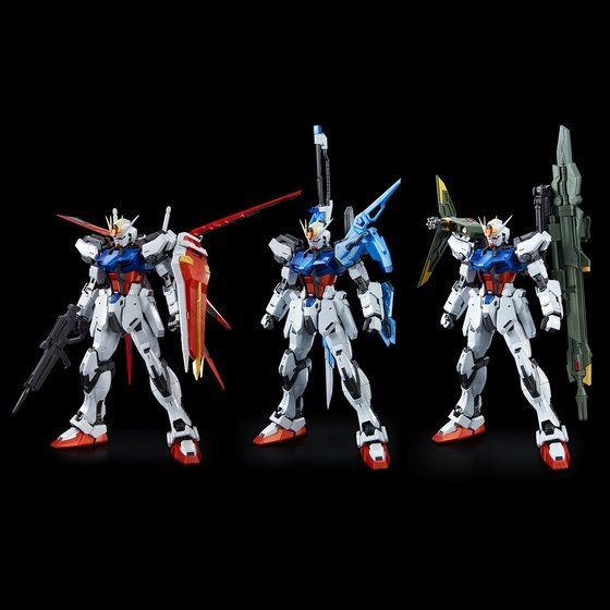 「MG 1/100 パーフェクトストライクガンダム スペシャルコーティングVer.」10,800円（税込）（C）創通・サンライズ