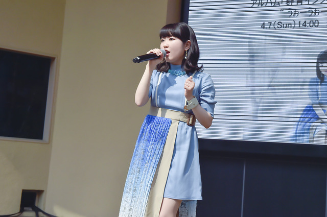 東山奈央2ndアルバム「群青インフィニティ」CD発売記念イベント「うぉーうぉーしようぜ!!」photo：高田 梓