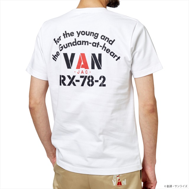 STRICT-G×VAN『機動戦士ガンダム』Tシャツ・価格： 全3種　各7,344円(税込)(送料・手数料別途)（C）創通・サンライズ