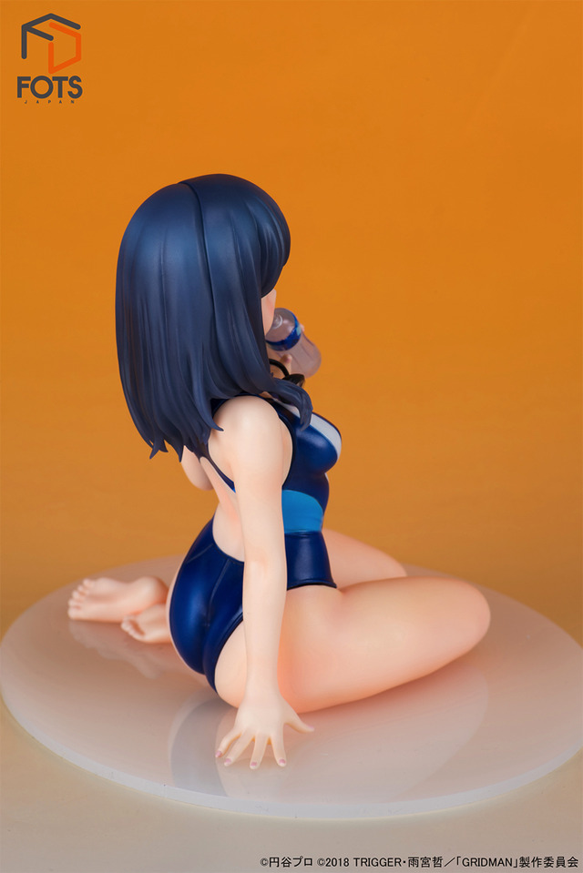 「SSSS.GRIDMAN『宝多六花』競泳水着ver 1/7スケール塗装済み完成品」1,2000円（税別）（C）円谷プロ （C）2018 TRIGGER・雨宮哲／「GRIDMAN」製作委員会