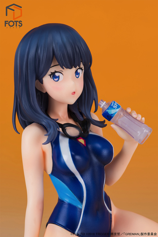 「SSSS.GRIDMAN『宝多六花』競泳水着ver 1/7スケール塗装済み完成品」1,2000円（税別）（C）円谷プロ （C）2018 TRIGGER・雨宮哲／「GRIDMAN」製作委員会