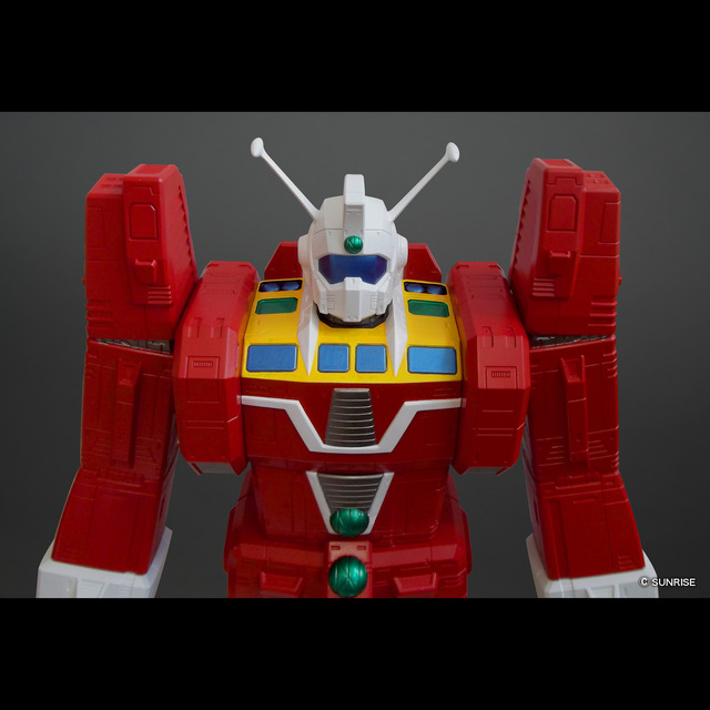 「ジャンボソフビフィギュア　伝説巨神イデオン」59,400円（税込）（C）SUNRISE