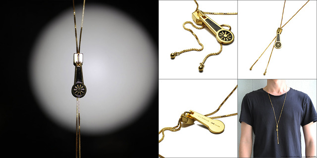 「JOJO ジッパーネックレス」16,200円(税込)(送料・手数料別途)（C）LUCKY LAND COMMUNICATIONS/集英社・ジョジョの奇妙な冒険GW製作委員会