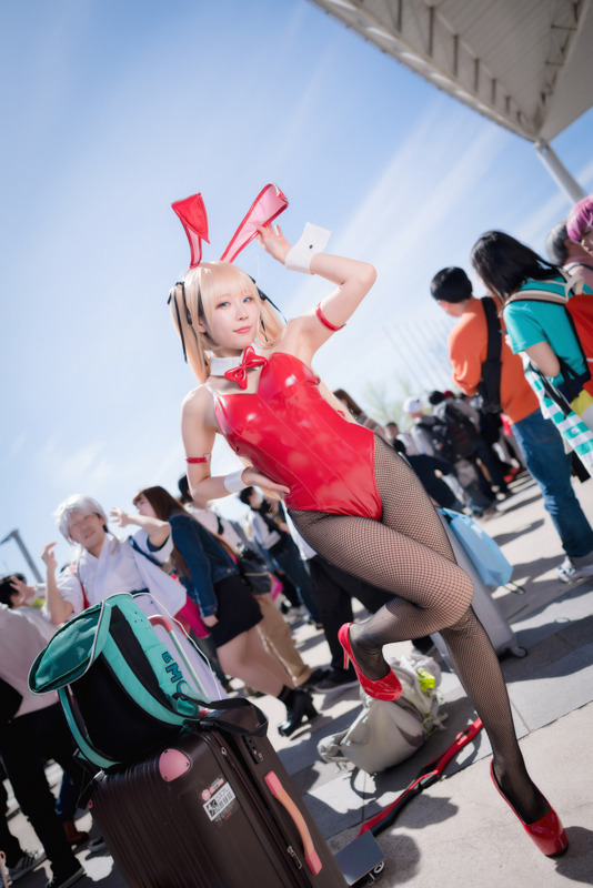 【コスプレ】「ニコニコ超会議2019」2日目美女レイヤーまとめ 化物語、アズレン、アイマスほか【写真171枚】