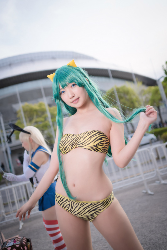 【コスプレ】「ニコニコ超会議2019」2日目美女レイヤーまとめ 化物語、アズレン、アイマスほか【写真171枚】