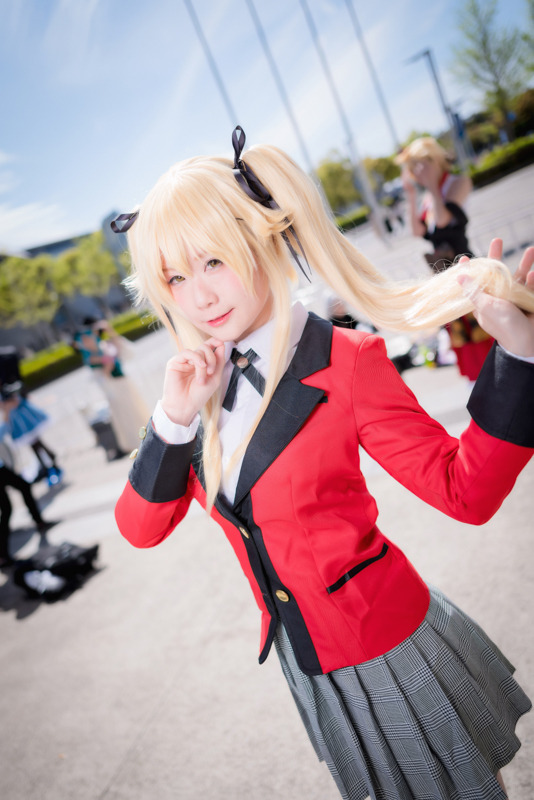 【コスプレ】「ニコニコ超会議2019」2日目美女レイヤーまとめ 化物語、アズレン、アイマスほか【写真171枚】
