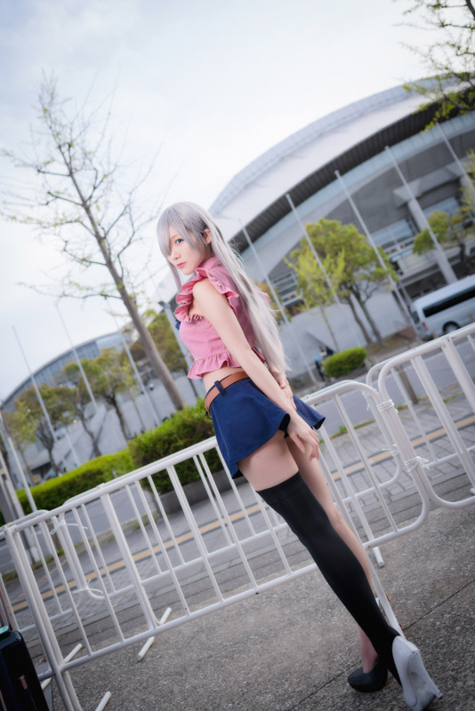 【コスプレ】「ニコニコ超会議2019」2日目美女レイヤーまとめ 化物語、アズレン、アイマスほか【写真171枚】