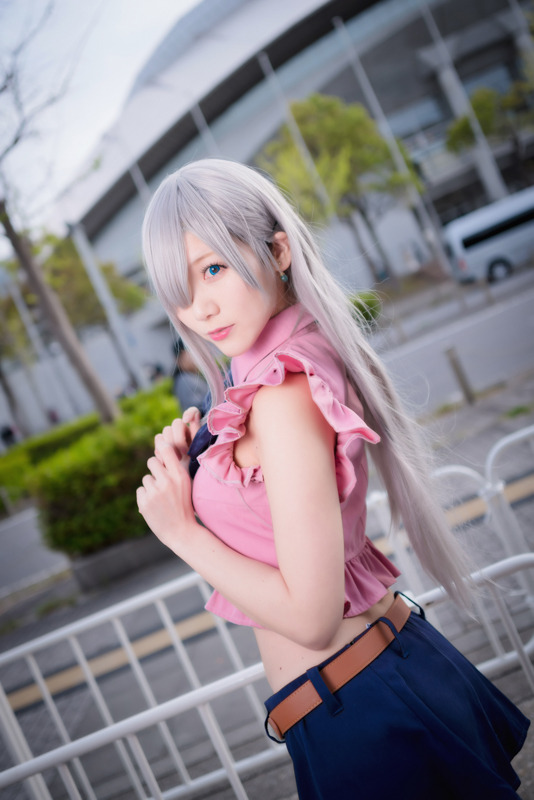 【コスプレ】「ニコニコ超会議2019」2日目美女レイヤーまとめ 化物語、アズレン、アイマスほか【写真171枚】