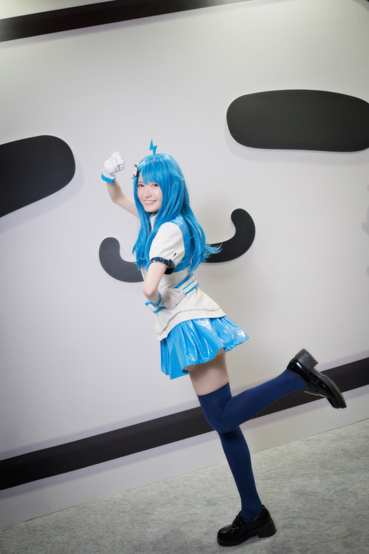 【コスプレ】「ビリビリ動画」双子の中国人気レイヤーがダンスパフォーマンスで魅了！【ニコニコ超会議2019】