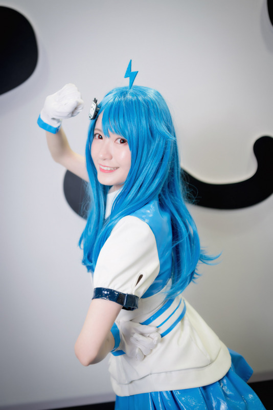 【コスプレ】「ビリビリ動画」双子の中国人気レイヤーがダンスパフォーマンスで魅了！【ニコニコ超会議2019】