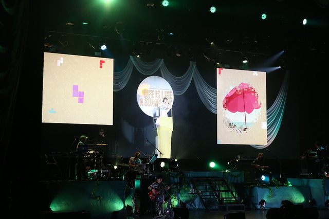 「LIVE IS LIKE A SUNNY DAY Vol.2」