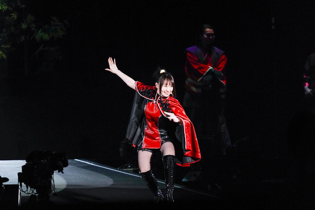 “水樹奈々大いに唄う 伍”【カメラマンクレジット】上飯坂一　小境勝巳