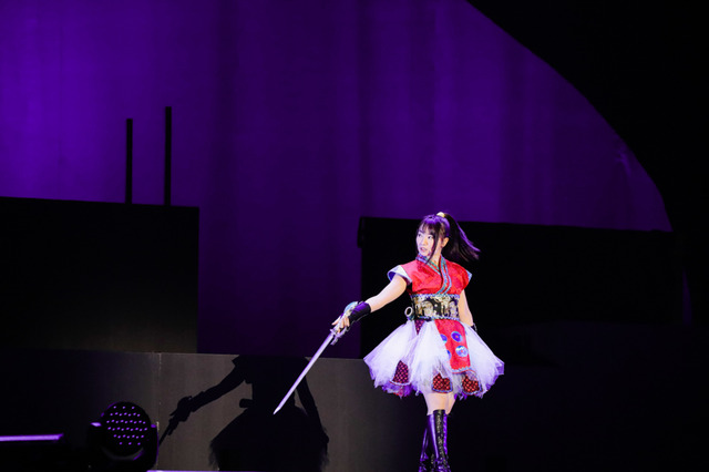 “水樹奈々大いに唄う 伍”【カメラマンクレジット】上飯坂一　小境勝巳