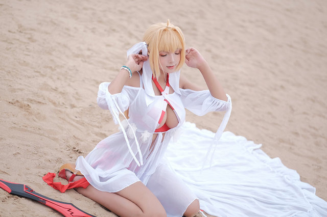 水着ネロ『FGO』