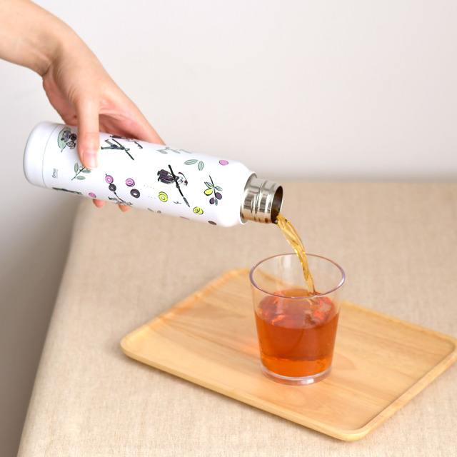 「thermo mug ステンレスボトル（3800円・税別／全3種）」（C）2015-2019 DMM GAMES/Nitroplus