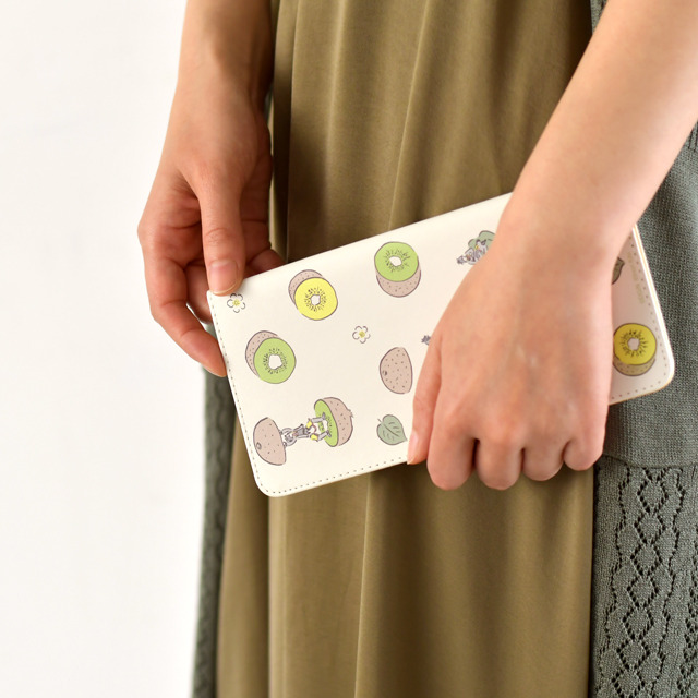 「チケットホルダー（3400円・税別／全3種）」（C）2015-2019 DMM GAMES/Nitroplus